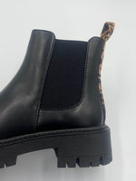 Load image into Gallery viewer, Leopard Ankle Chelsea Boot
