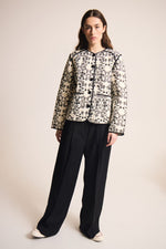 Load image into Gallery viewer, Ichi Quilted Pattern Jacket
